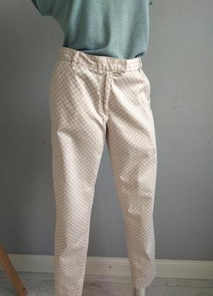 Классические укороченные брюки, галстучный принт, helene fischer.1 фото