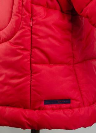 Dkny новая яркая красная брендовая деми куртка, демисезонная с капюшоном и лого на молнии весеннаяя6 фото