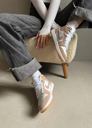 Nike jordan 1 retro beige брендовые бежевые высокие кроссовки джордан найк бежеві круті жіночі високі кросівки унісекс демісезон10 фото