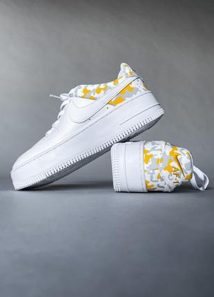 Nike air force shadow white/yellow женские белые желтые кроссовки найк форс новинка тренд весна осень жіночі білі жовті трендові кросівки демісезон