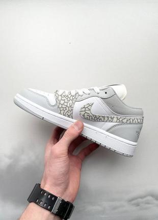 Кросівки air jordan 1 low premium ‘elephant print’ кроссовки3 фото