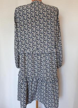 Платье миди свободного кроя в мелкий цветочный принт vero moda(размер 36-38)5 фото