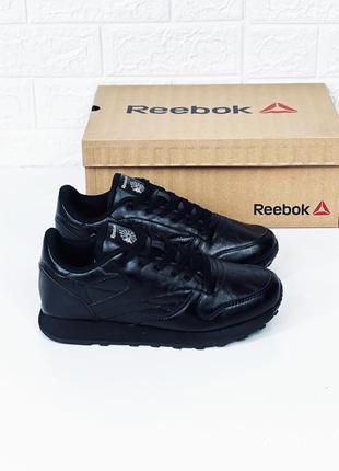 Кроссовки женские reebok classic leather black кросівки рібок класік кросовки