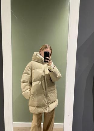 Пуховик куртка zara бежева