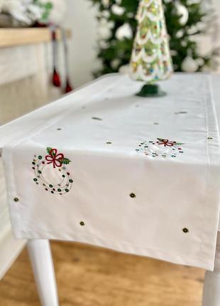 Доріжка на стіл новорічна з вишивкою 40x140 див.3 фото