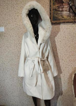 Пальто женское с капюшоном 52 размер6 фото