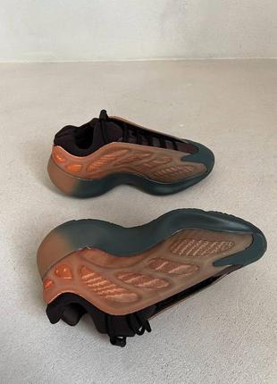Adidas yeezy 700 v3 жіночі кросівки9 фото