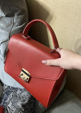 Червона сумка з еко шкіри2 фото