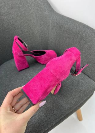 Женские модные босоножки туфли из натуральной замши малинового цвета2 фото