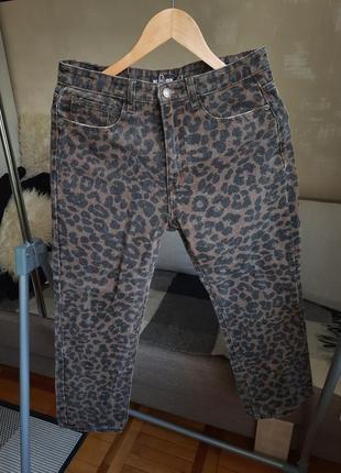 Стильні леопардові джинс