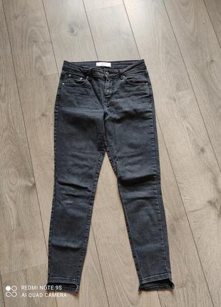 Черные джинсы reserved1 фото