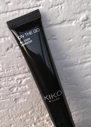 Рідкий білий хайлайтер для обличчя on the go kiko milano2 фото