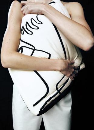 Стьобана сумка zara
