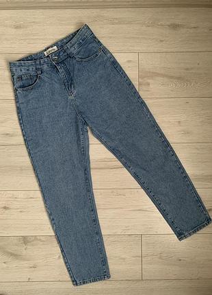 Джинсы levi’s