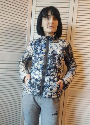 Жіноча легка куртка кольоровий камуфляжний акварельний принт.3 фото