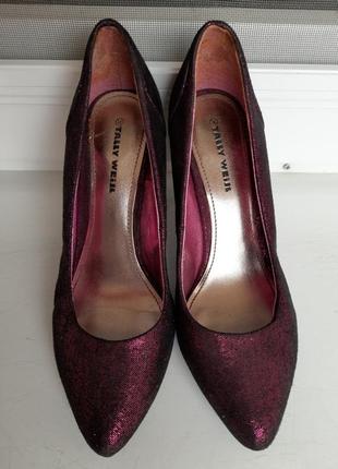 Туфлі фіолетово-малинові блискучі