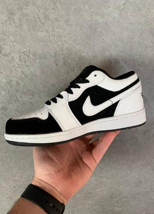 Nike air jordan 1 low white/black брендовые кроссовки найк джордан черно белые весна осень демисезон трендові чорно білі кросівки4 фото