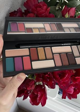 Палетка тіней smashbox