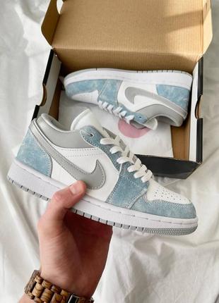 Женские весенние голубо-белые кожаные кроссовки nike air jordan 1 low🆕