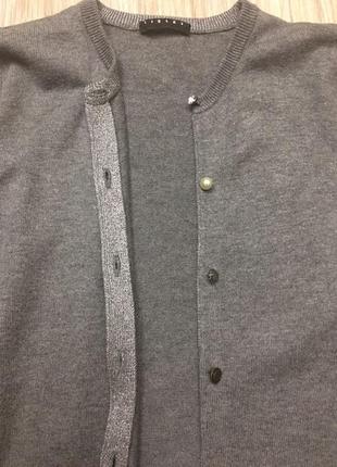 Sisley кофта на красивих ґудзиках