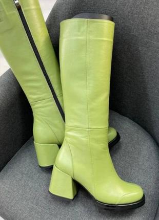 Сапоги салатовые натуральная кожа в наличии 37р демисезон