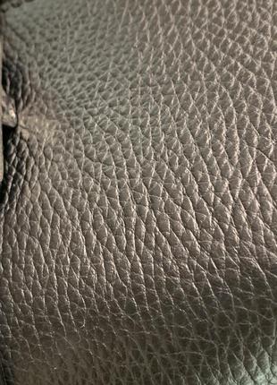 Кожаная чёрная сумочка багет с пряжкой итальянская4 фото