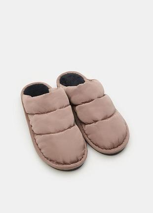 Тёплые стеганные тапочки дутые