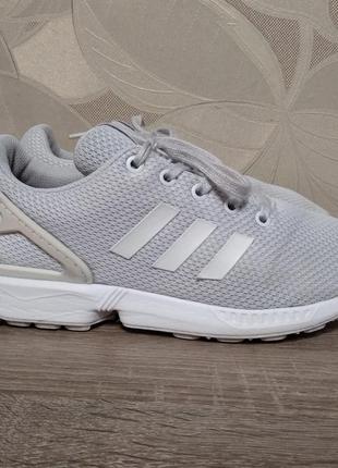 Кросівки adidas size 39