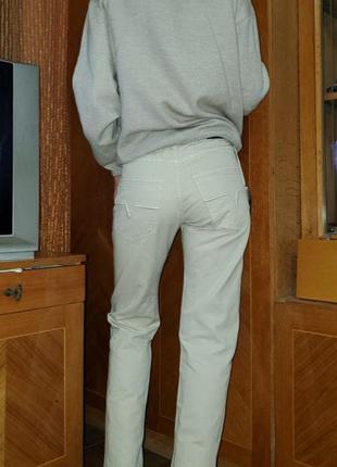 Бежевые нюдовые льняные джинсы италия5 фото