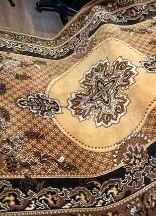 Шикарный ковер 2*3 м, производство югославия