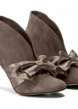 Замшевые ботильоны, ботильоны на шпильке