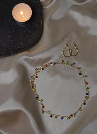 Подвеска с разноцветными камнями