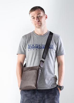 Мужская сумка планшетка через плечо коричневая натуральная кожа5 фото