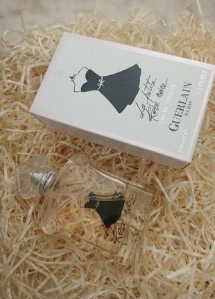 Guerlain
la petite robe noire
туалетна вода