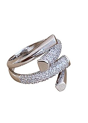 Красивое и стильное кольцо с цирконами серебристое4 фото