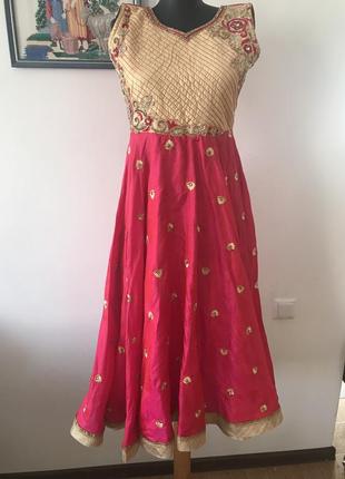 Индийское платье