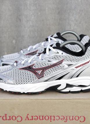 mizuno wave fortis 4