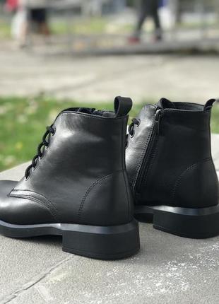 Ботинки  из натуральной кожи черного цвета. весна/осень (демисезон)4 фото
