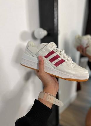 Adidas forum кросівки