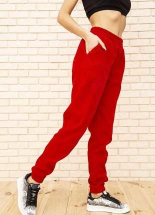 Спортивные штаны женские вельвет цвет красный3 фото