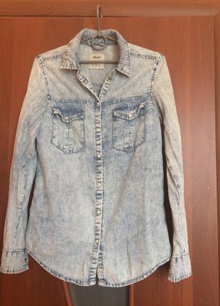 Рубашка женская джинсовая