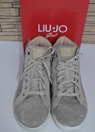 Liu jo 39-40р, оригинал,  замша кожа состояние новых, суперцена