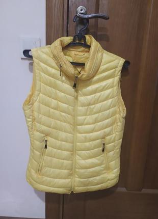 Безрукавка