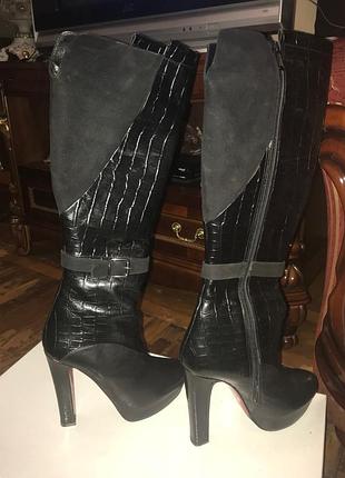 Высокие брендовые кожаные сапоги feretti(chloe