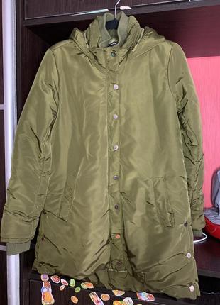 Жіноче стьобана пальто на теплу зиму . холодну весну