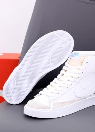 Білі кросівки кеди снікерси хайтопи nike blazer white high hi6 фото