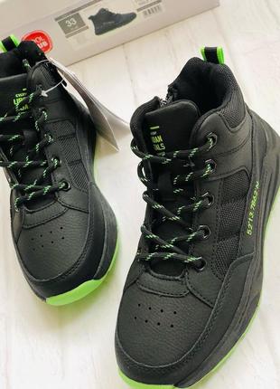 Демисезонные ботинки мальчикам польской марки cool club