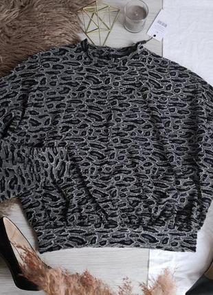 Черно серый стильный леопардовый свитер3 фото