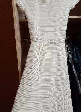 Біла сукня від michael kors плаття-резинка3 фото