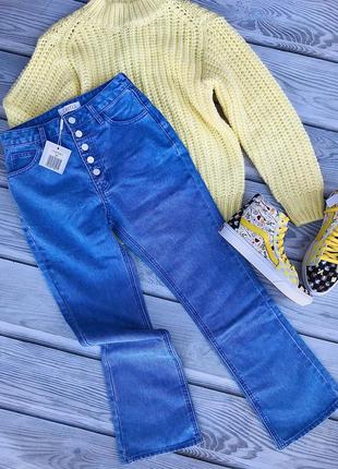 Джинсы клёш